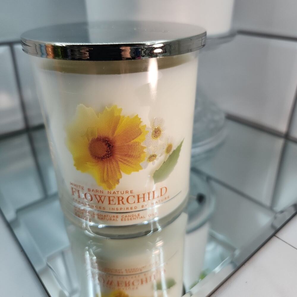 Flowerchild candle